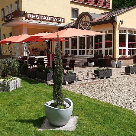 Hotel Goldbächel Wachenheim an der Weinstraße Exterior foto